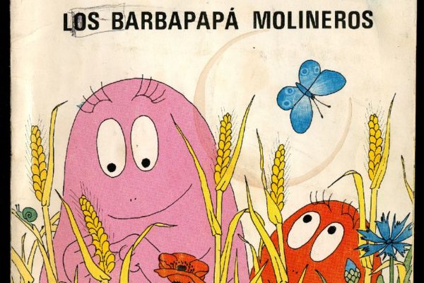 Portada del conte "Los Barbapapá molineros" amb el meu nom escrit a dalt i una taca rodona d'una tassa