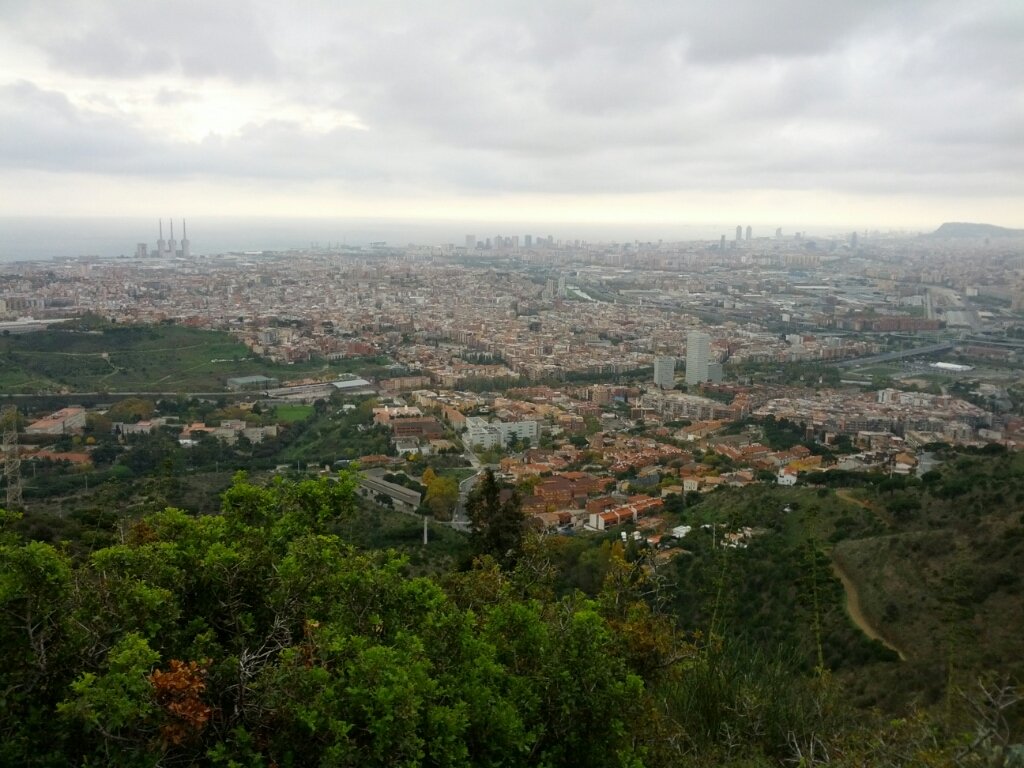 Vista des de dalt de Santa Coloma