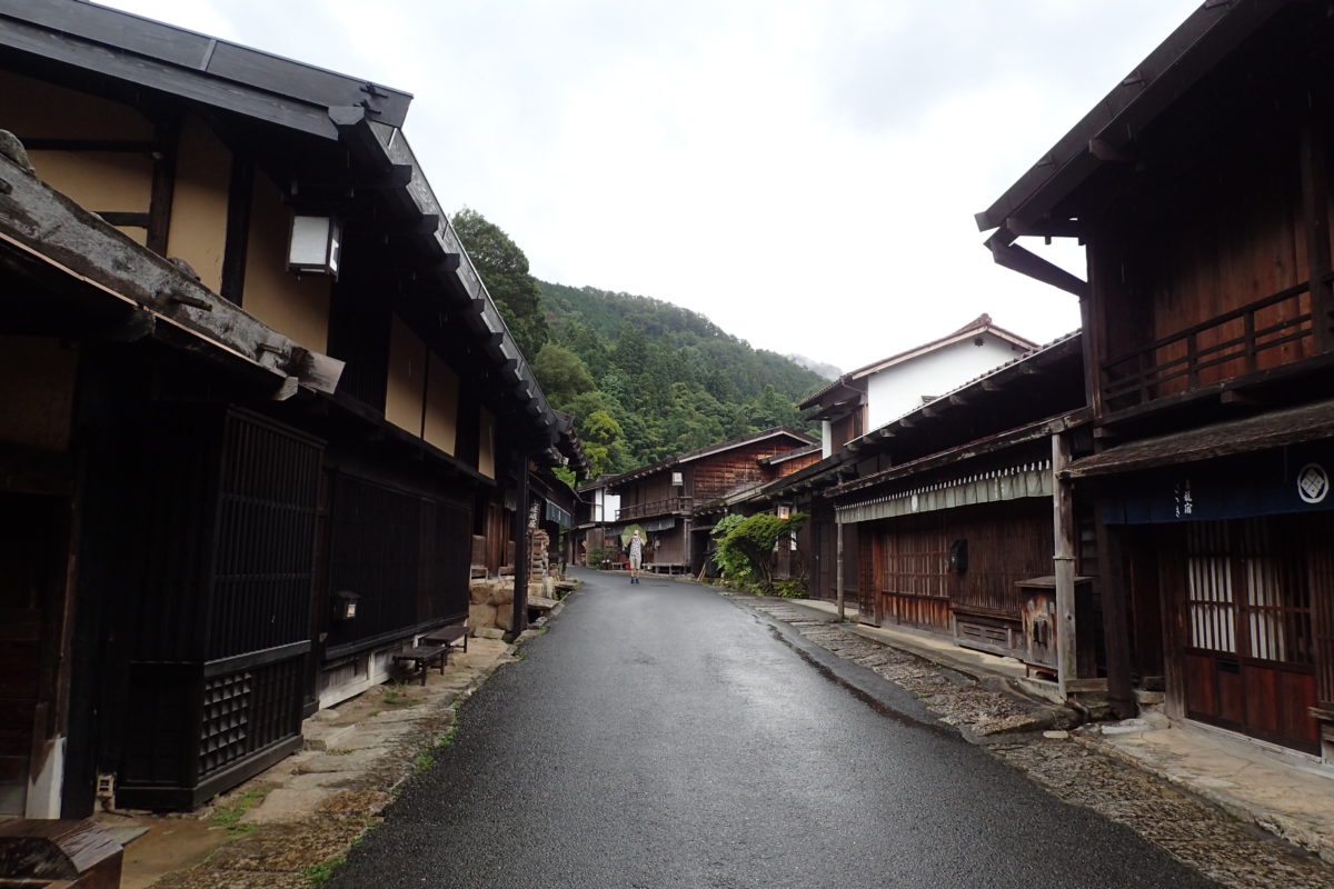 Carrer de Tsumago, moll per la pluja