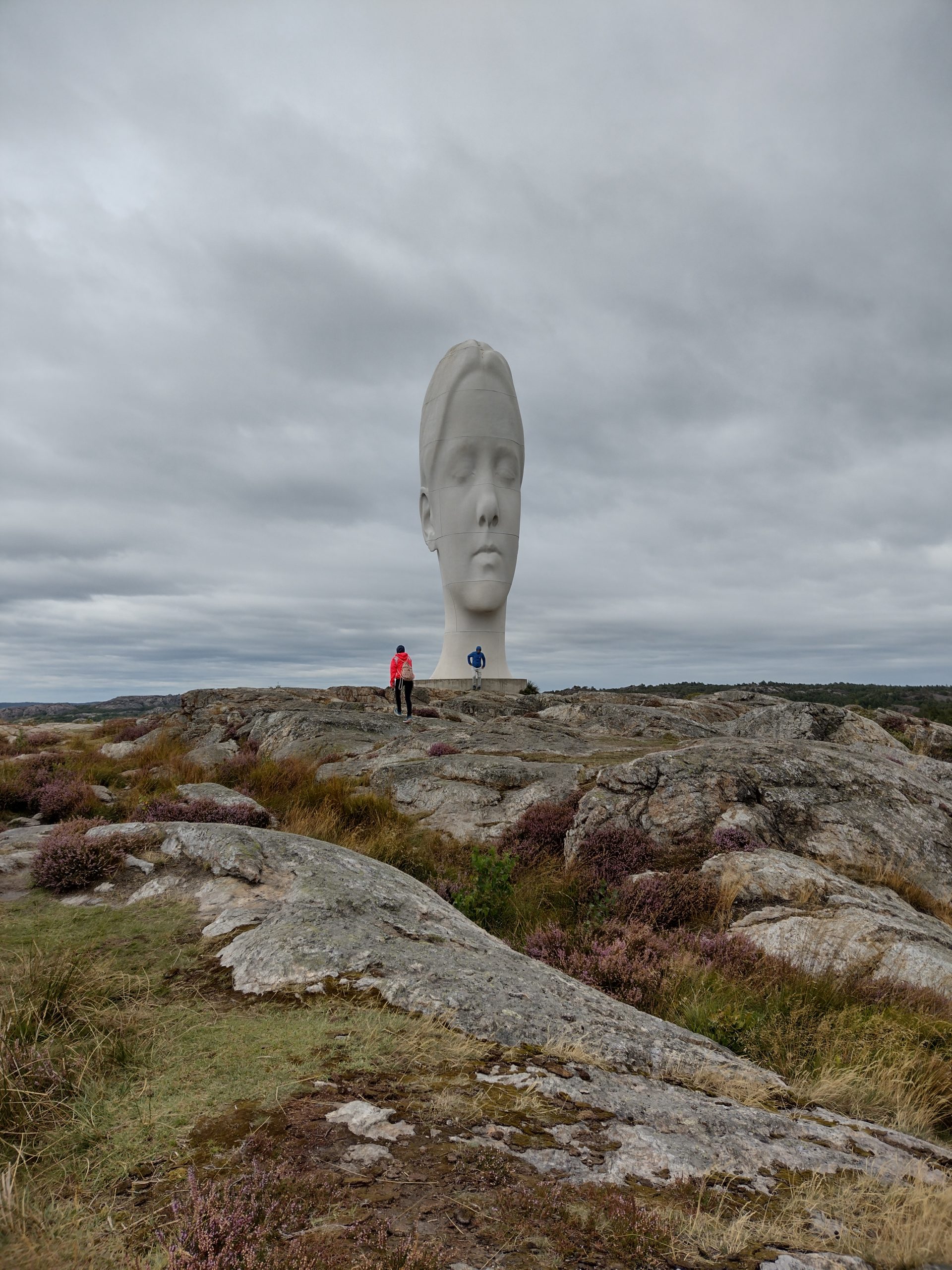 Escultura Anna de Jaume Plensa a Pilane,